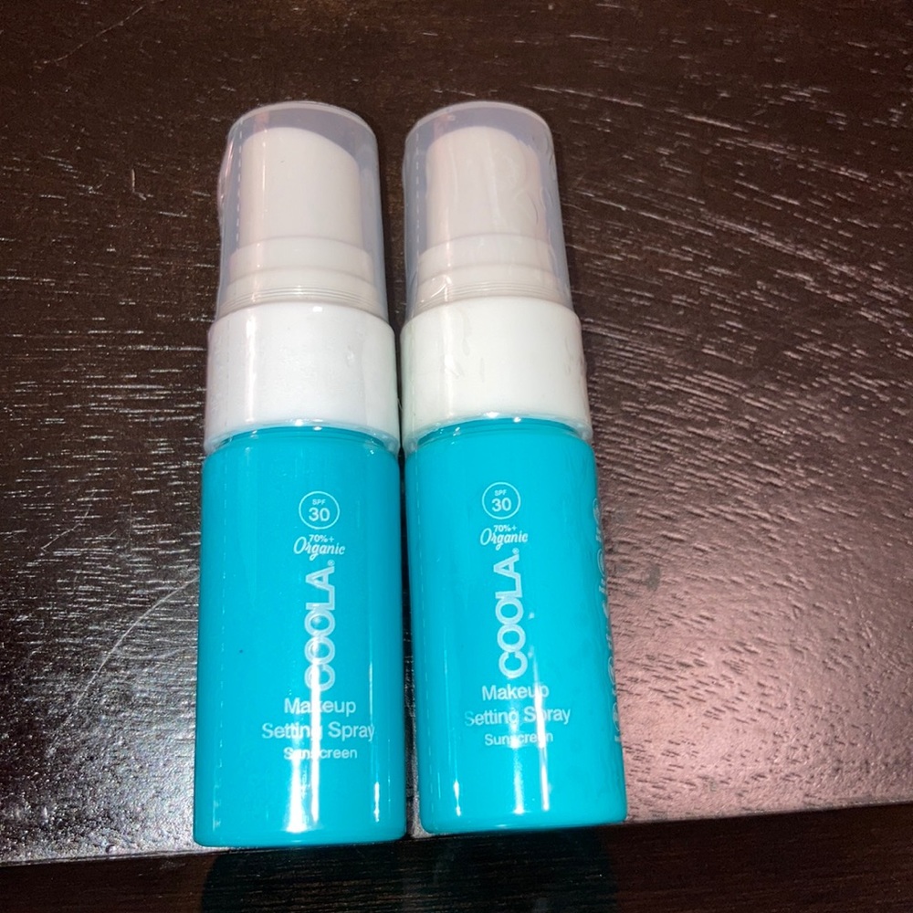 Brand new Coola spf30 setting spray